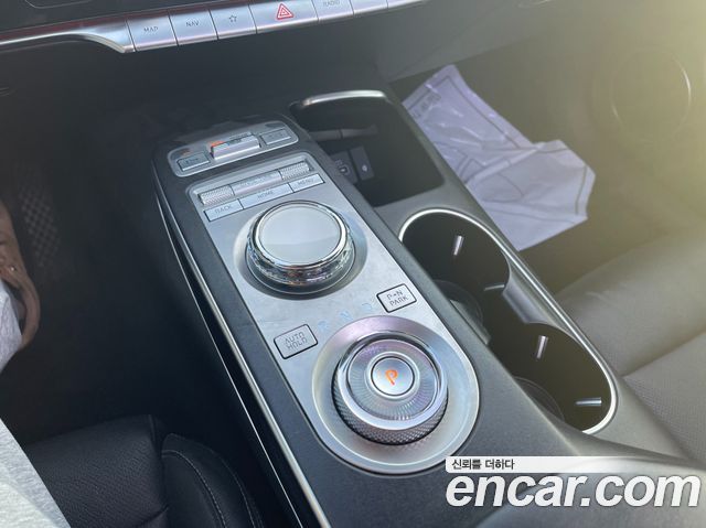 Genesis GV70 2.2 Diesel AWD 2021 — фото 8