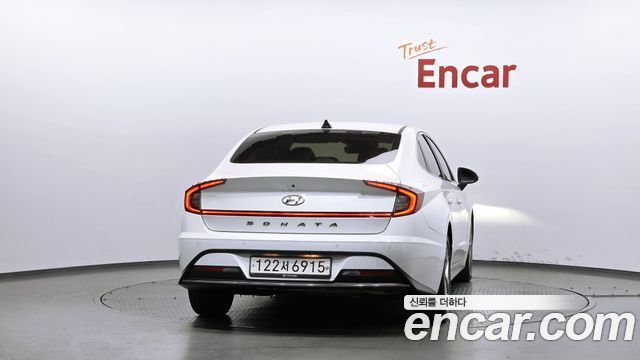 Hyundai Sonata (DN8) 2.0 Premium 2021 — фото 4