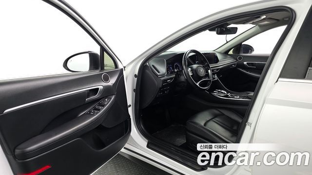 Hyundai Sonata (DN8) 2.0 Premium 2021 — фото 10