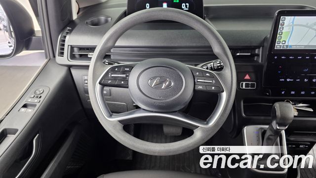Hyundai Staria Cargo 5-Seater Smart 2022 — фото 9