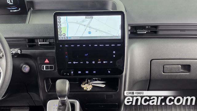 Hyundai Staria Cargo 5-Seater Smart 2022 — фото 15