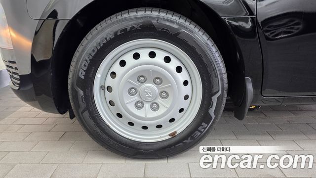 Hyundai Staria Cargo 5-Seater Smart 2022 — фото 23