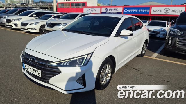 Hyundai Avante (AD) 1.6 Smart