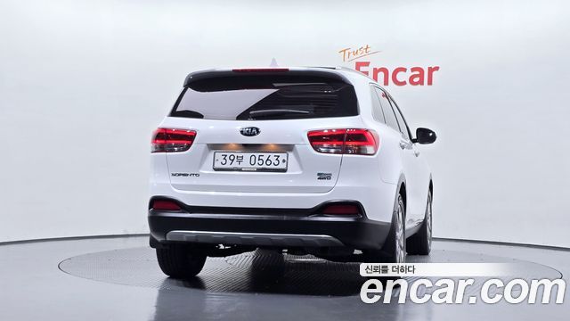 Kia Sorento Diesel 2.0 4WD Noblesse Special 2016 — фото 4