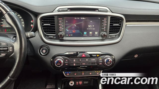 Kia Sorento Diesel 2.0 4WD Noblesse Special 2016 — фото 14