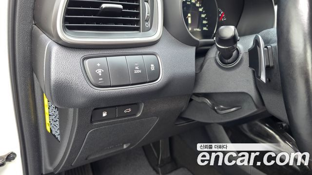 Kia Sorento Diesel 2.0 4WD Noblesse Special 2016 — фото 19