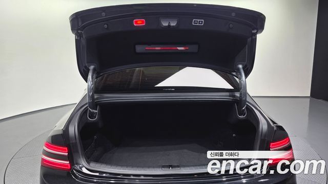 Genesis G80 (RG3) Gasoline 2.5 Turbo 2WD 2025 — фото 27