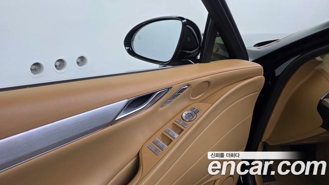 Genesis G80 (RG3) Gasoline 2.5 Turbo 2WD 2025 — фото 36