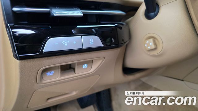 Genesis G80 (RG3) Gasoline 2.5 Turbo 2WD 2025 — фото 39