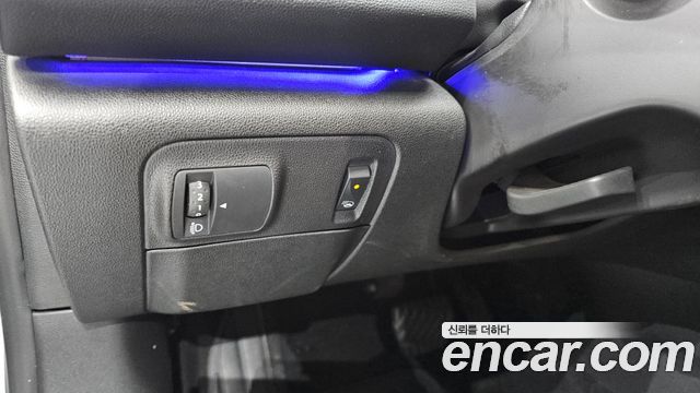 Renault Korea SM6 2.0 GDe LE 2016 — фото 14