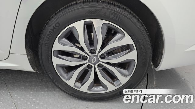 Renault Korea SM6 2.0 GDe LE 2016 — фото 21