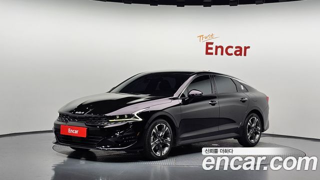 Kia K5 (III) 2.0 Signature