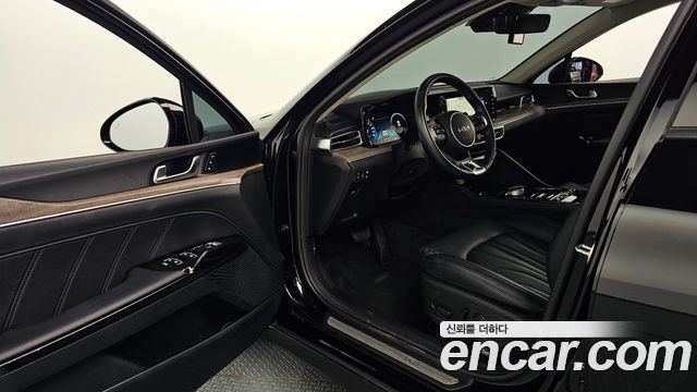 Kia K5 (III) 2.0 Signature 2023 — фото 10