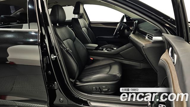 Kia K5 (III) 2.0 Signature 2023 — фото 11