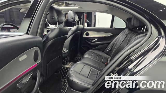 Mercedes-Benz E-Class (W213) E300 Avantgarde 2019 — фото 12