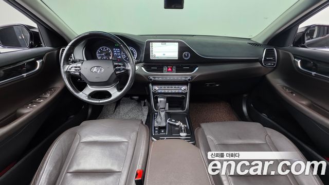 Hyundai Grandeur (IG) 2.4 Premium 2018 — фото 7