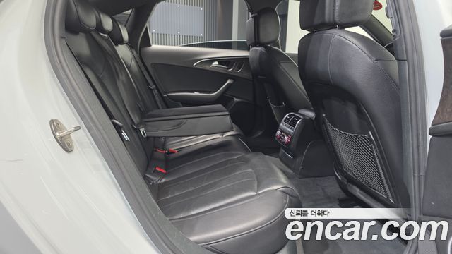 Audi A6 35 TDI Quattro Premium C7 2018 — фото 11