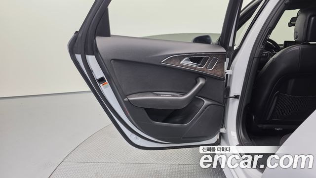 Audi A6 35 TDI Quattro Premium C7 2018 — фото 25