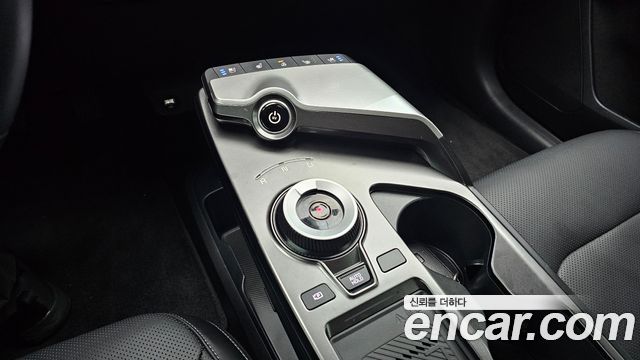 Kia EV6 Long Range Air 2022 — фото 9