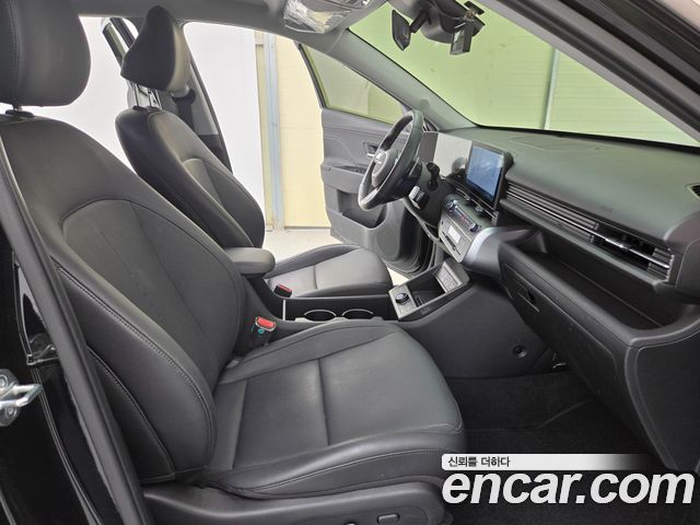 Hyundai Kona (SX2) Gasoline 2.0 2WD Inspiration 2023 — фото 15