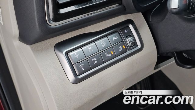 KG Mobility (SsangYong) Very New Tivoli Gasoline 1.5 2WD UPBEAT 2022 — фото 18