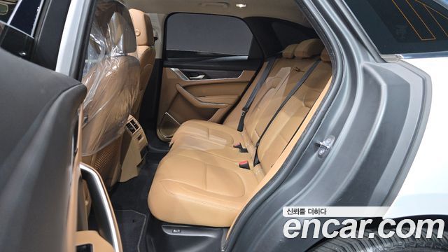 Jaguar F-PACE D200 SE 2021 — фото 12