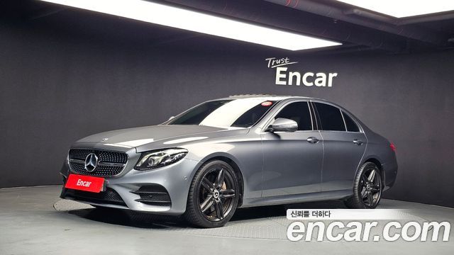 Mercedes-Benz E-Class (W213) E300 AMG Line