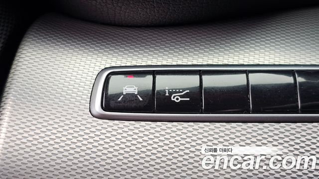 Mercedes-Benz E-Class (W213) E300 AMG Line 2019 — фото 18