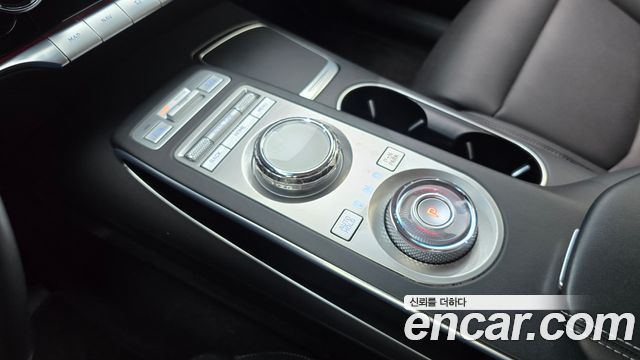 Genesis GV70 2.5T Gasoline AWD 2023 — фото 9