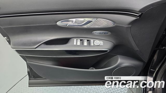 Genesis GV70 2.5T Gasoline AWD 2023 — фото 24