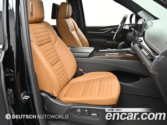 Cadillac Escalade (V) 6.2 ESV ESV Premium Luxury Platinum 2021 — фото 10