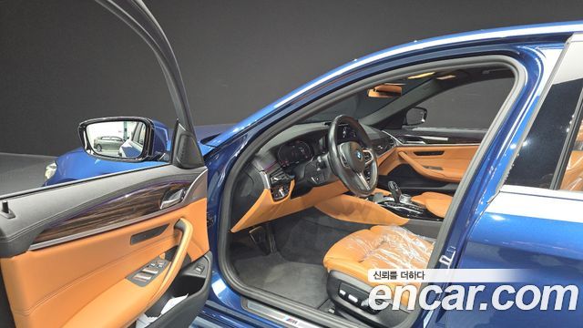 BMW 5 Series (G30) 520i M Sport 2021 — фото 10