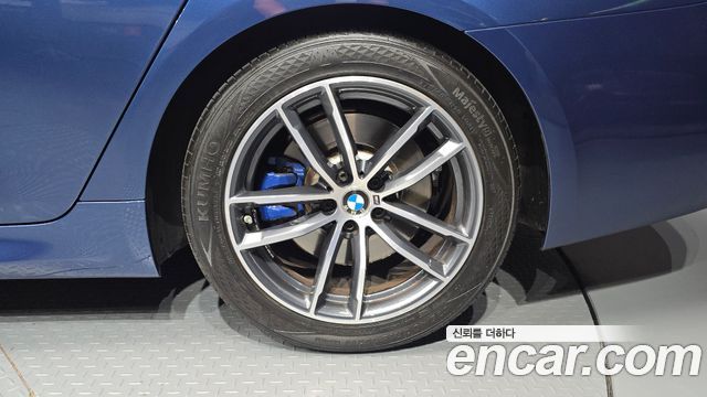 BMW 5 Series (G30) 520i M Sport 2021 — фото 21