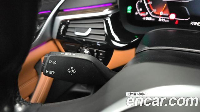 BMW 5 Series (G30) 520i M Sport 2021 — фото 29