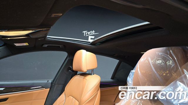 BMW 5 Series (G30) 520i M Sport 2021 — фото 34