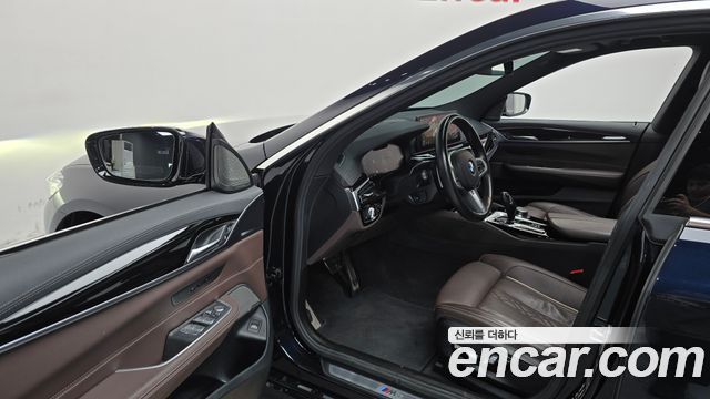 BMW 6 Series GT (G32) 630i xDrive M Sport 2023 — фото 10