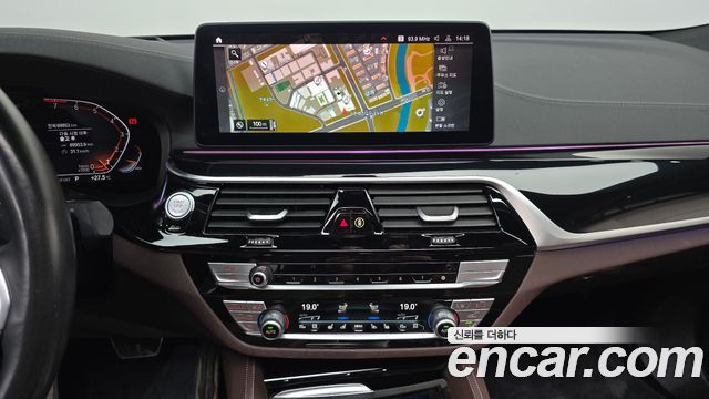 BMW 6 Series GT (G32) 630i xDrive M Sport 2023 — фото 19