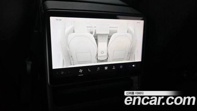 Tesla Model 3 RWD 2025 — фото 34