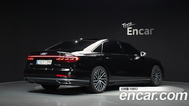 Audi A8 (D5) 55 TFSI Quattro LWB 2021 — фото 2
