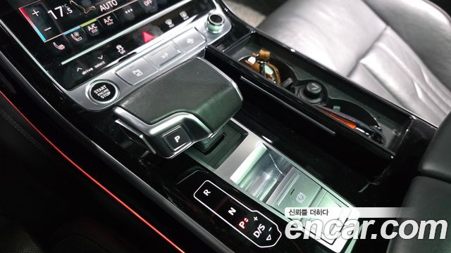 Audi A8 (D5) 55 TFSI Quattro LWB 2021 — фото 9