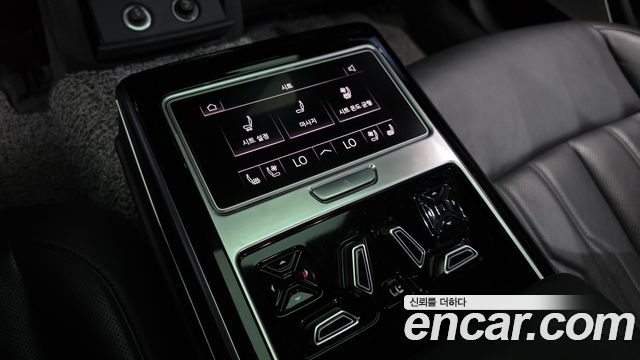 Audi A8 (D5) 55 TFSI Quattro LWB 2021 — фото 18
