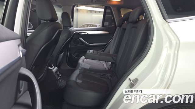 BMW X1 (F48) xDrive 18d Advantage 2020 — фото 12