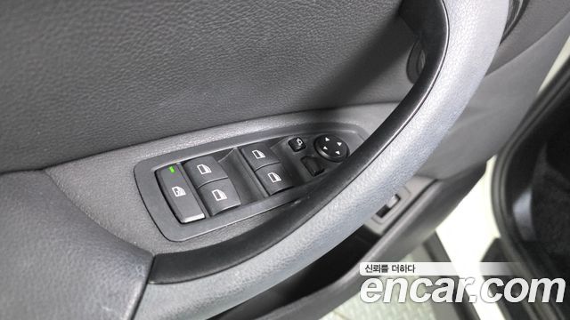 BMW X1 (F48) xDrive 18d Advantage 2020 — фото 29