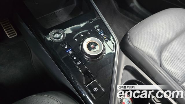 Kia Niro Signature 2022 — фото 9