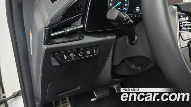 Kia Niro Signature 2022 — фото 18