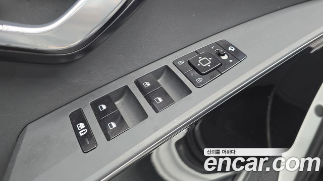 Kia Niro Signature 2022 — фото 27