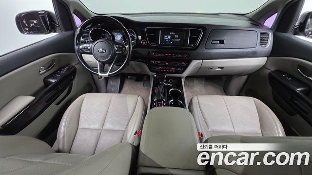 Kia Carnival 9-Seater Noblesse 2019 — фото 7