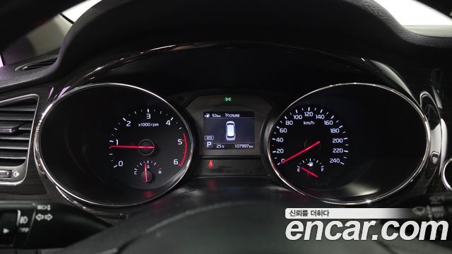 Kia Carnival 9-Seater Noblesse 2019 — фото 8