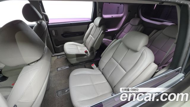 Kia Carnival 9-Seater Noblesse 2019 — фото 13