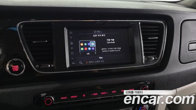 Kia Carnival 9-Seater Noblesse 2019 — фото 16